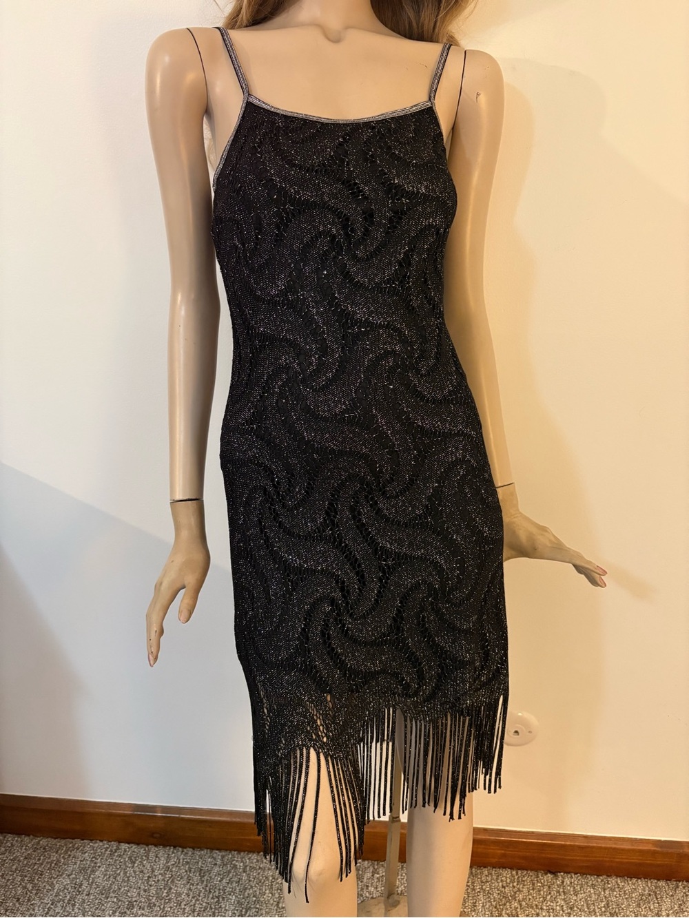 Vintage Y2K Black Crochet Fringe – 1920s Gatsby Flapper Style Cocktail Dress